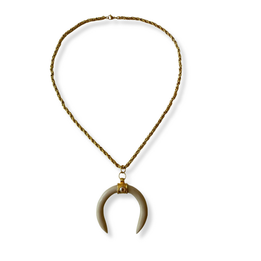 Collar Gia Cuerno