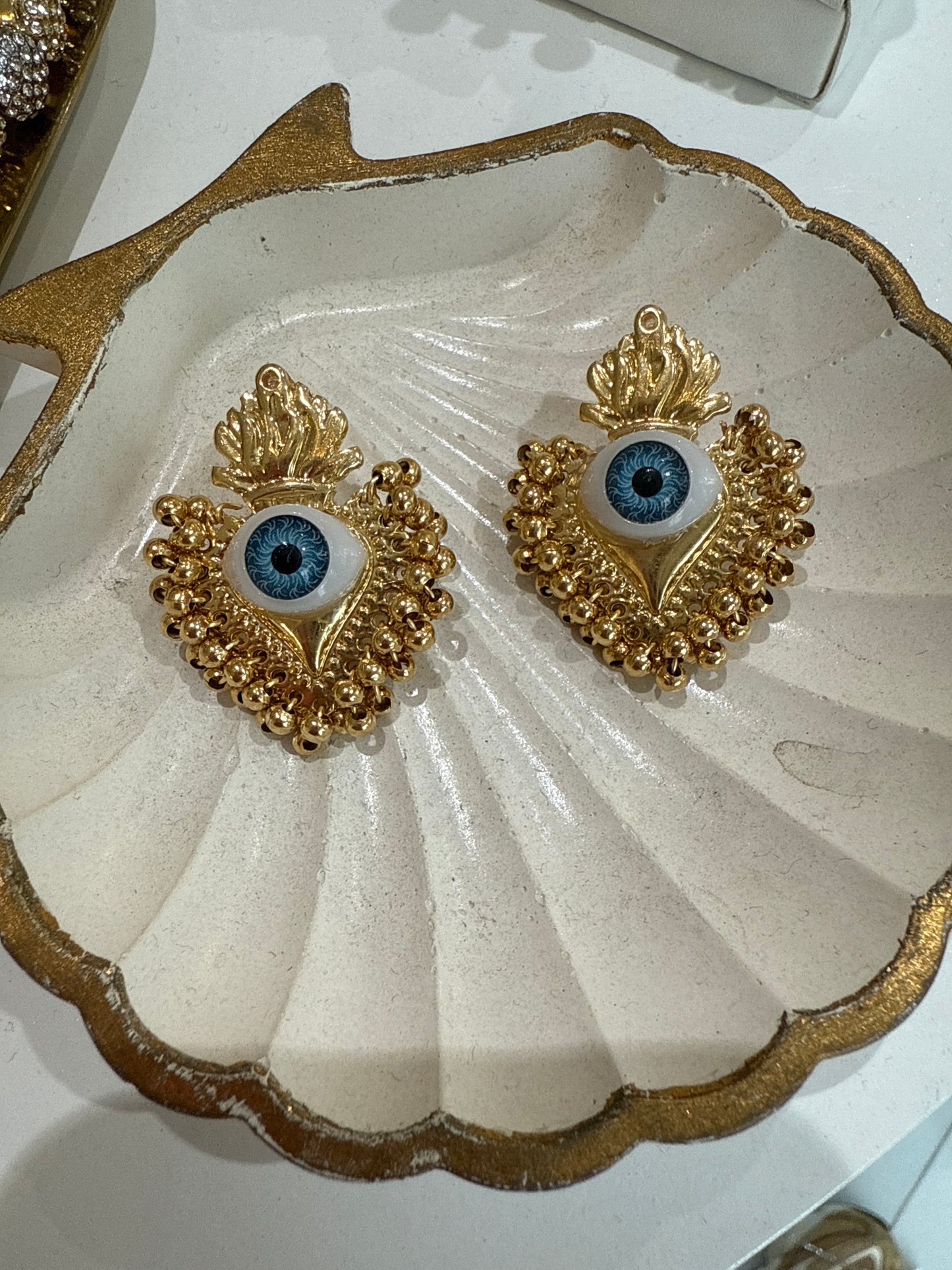 Aretes Corazón Ojo Azul