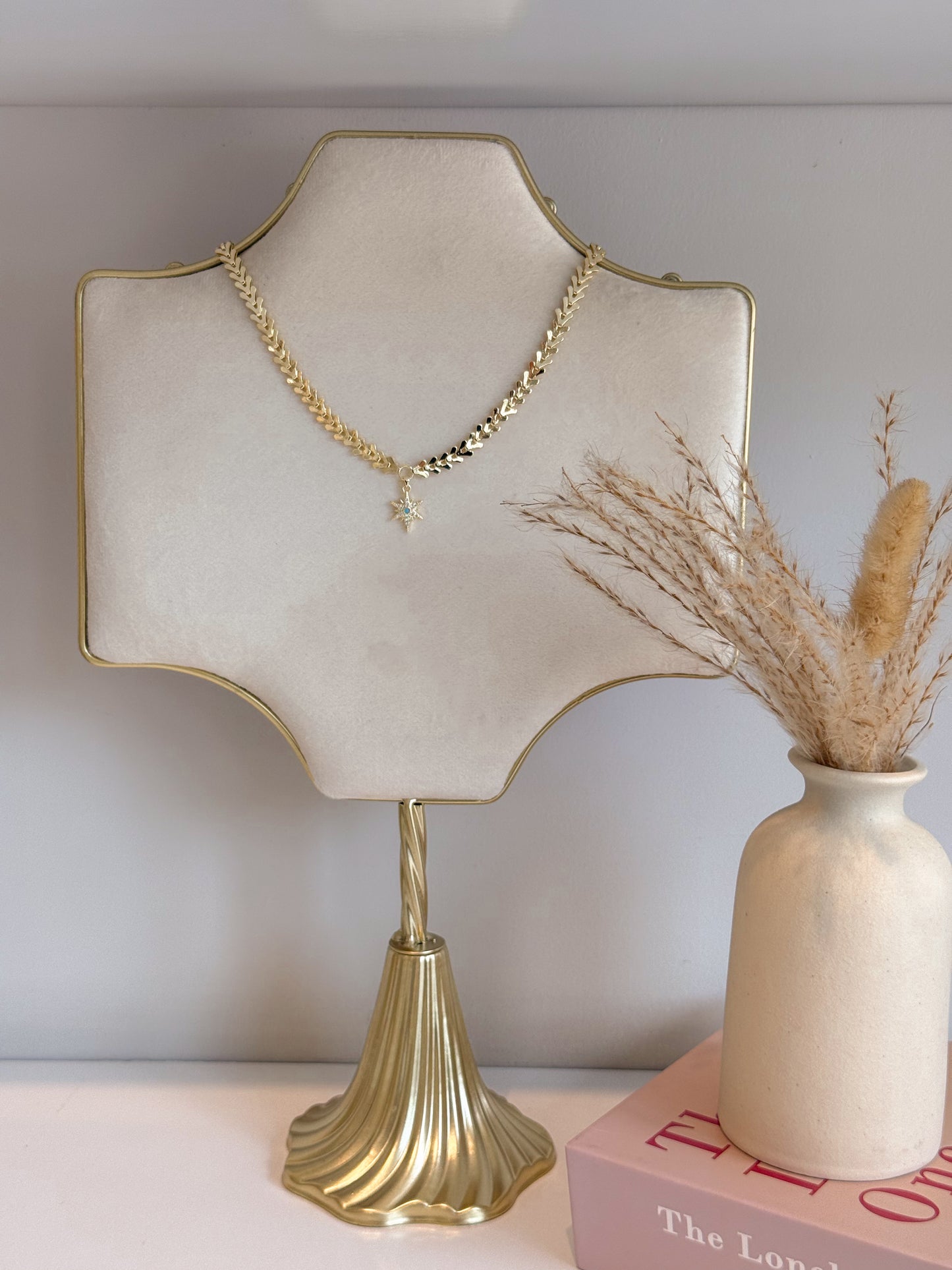 Collar Flecha Destello