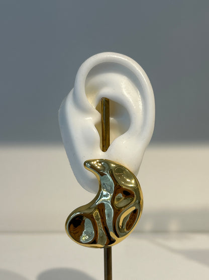 Aretes Media Luneta Dorados