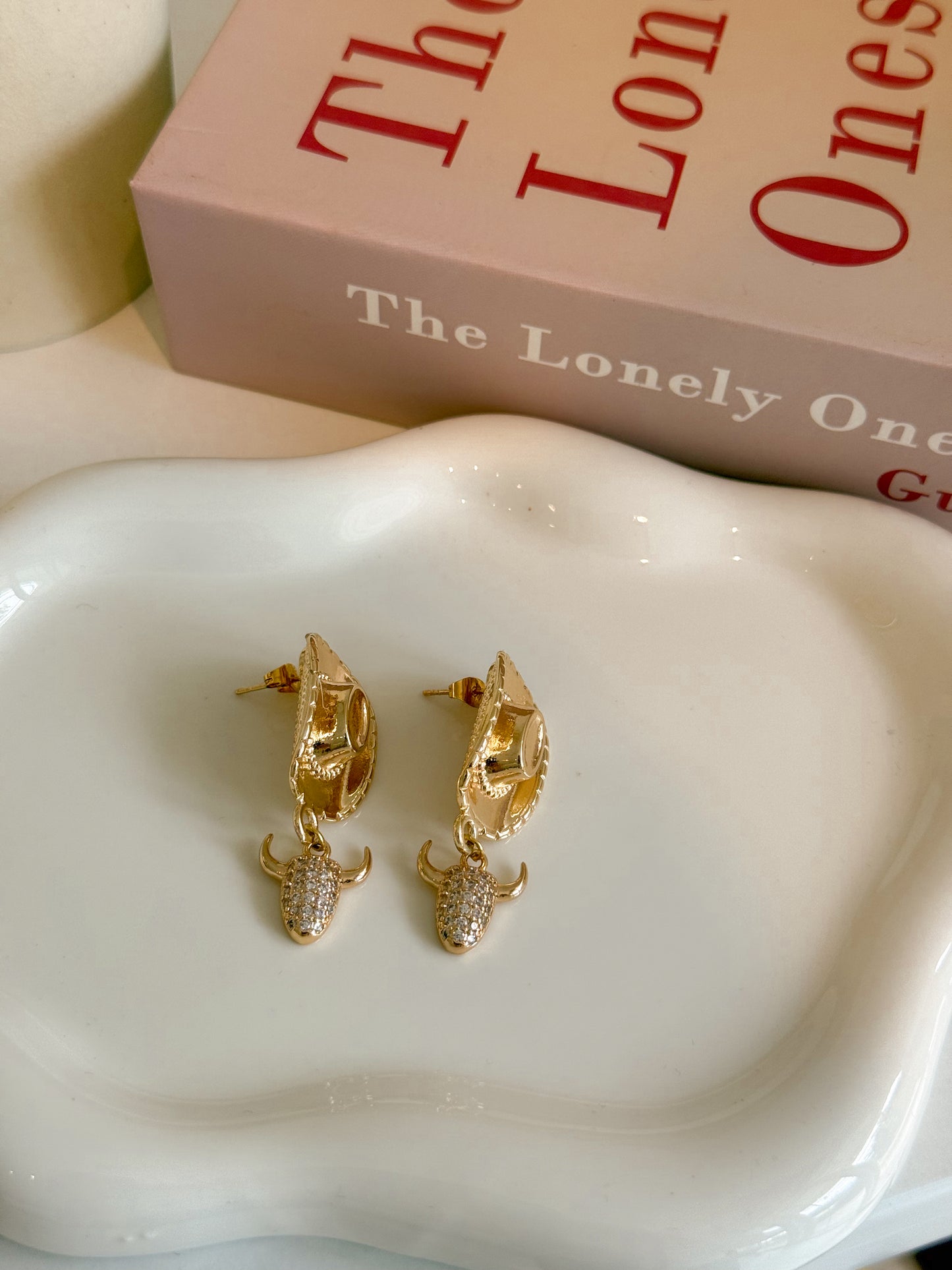 Aretes Toro Brillos Nodal