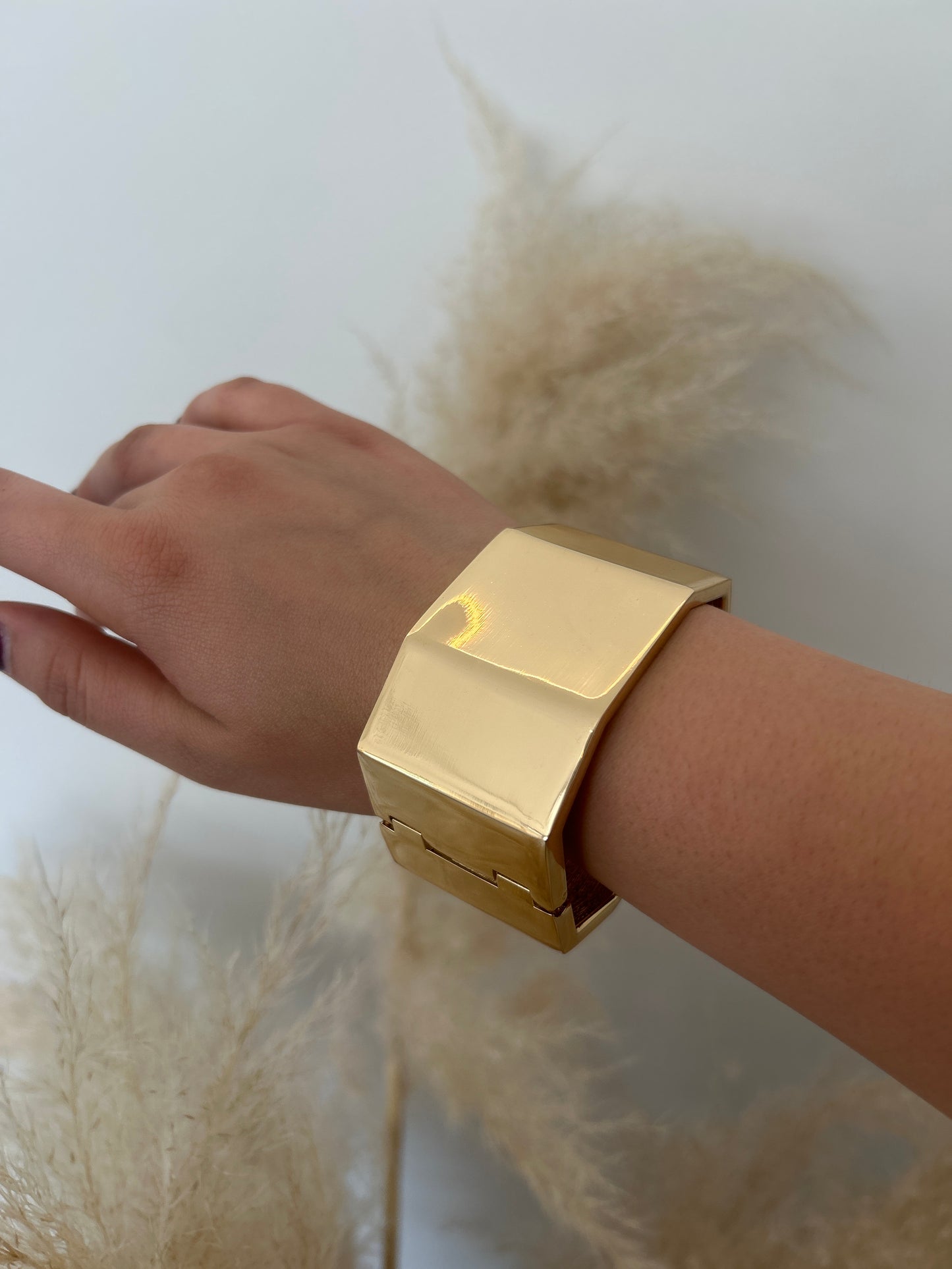 Pulsera Square Dorada