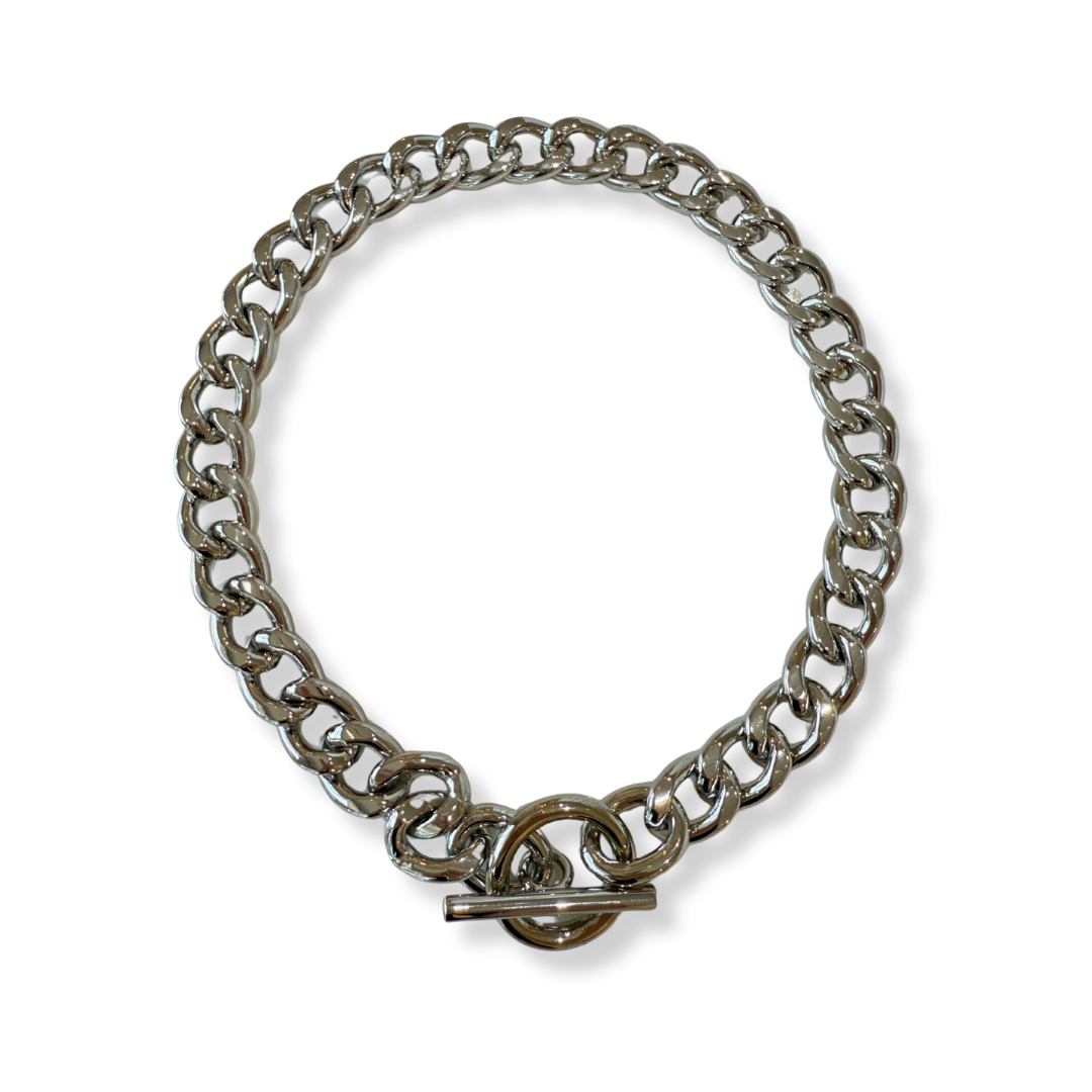 Collar nova