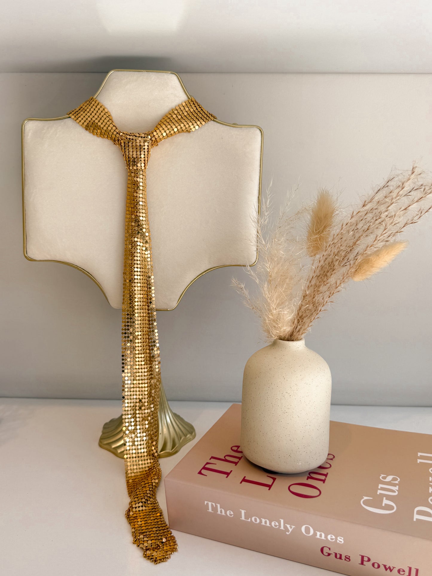 Collar Corbatin Gaga Dorado