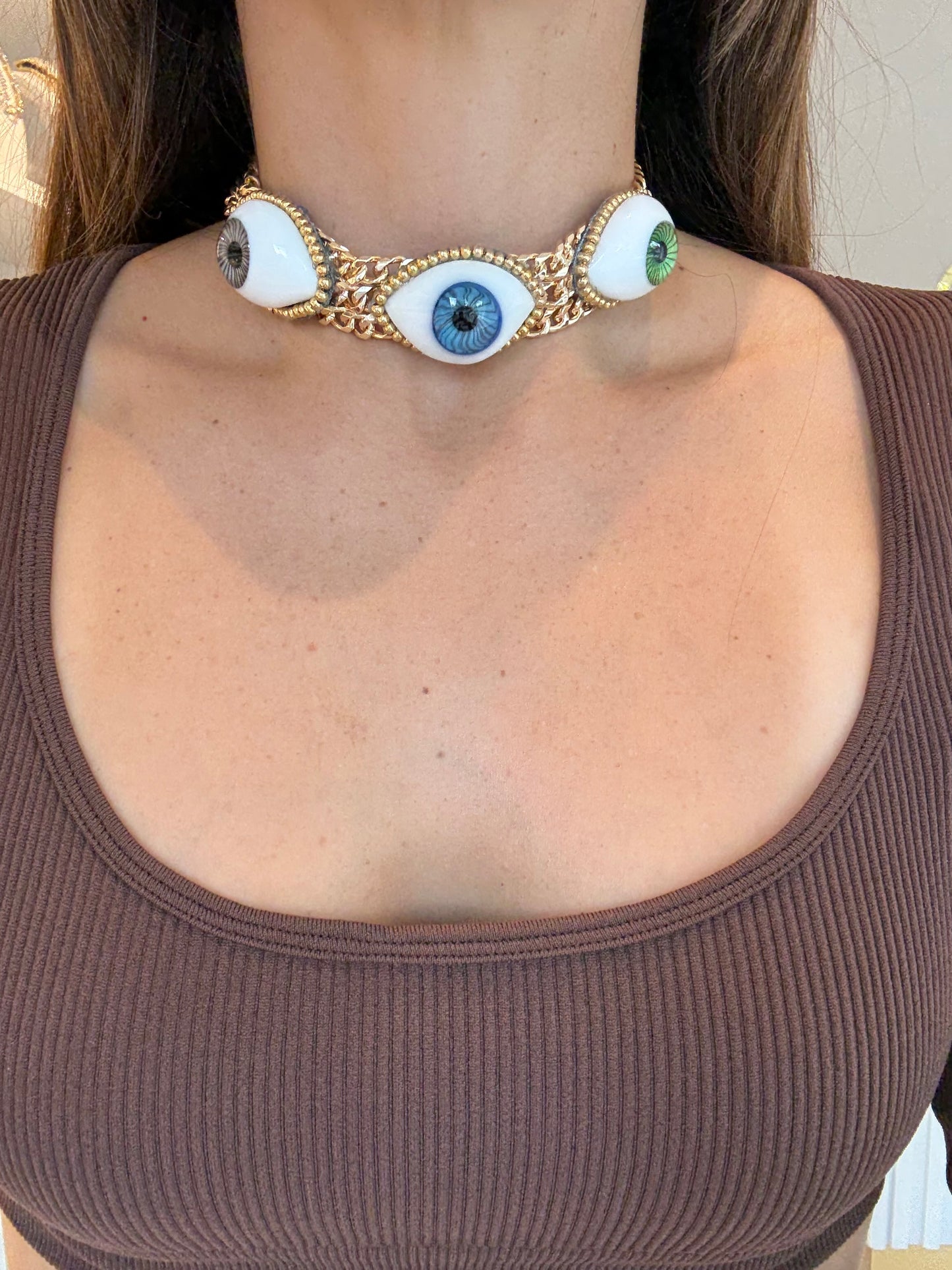 Collar maxi ojo