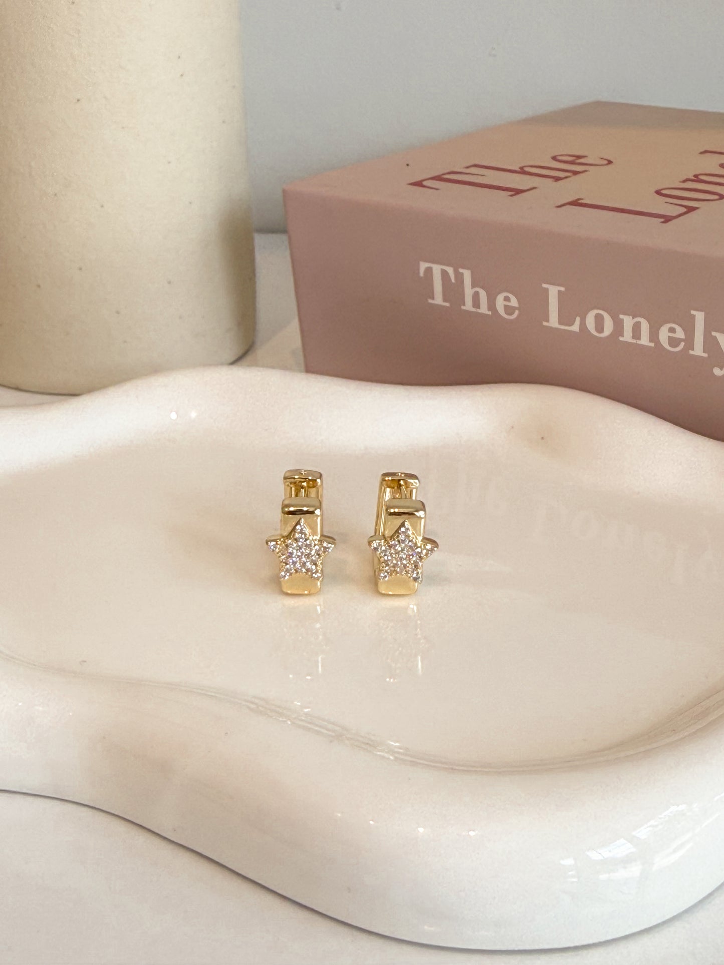 Aretes Monaco