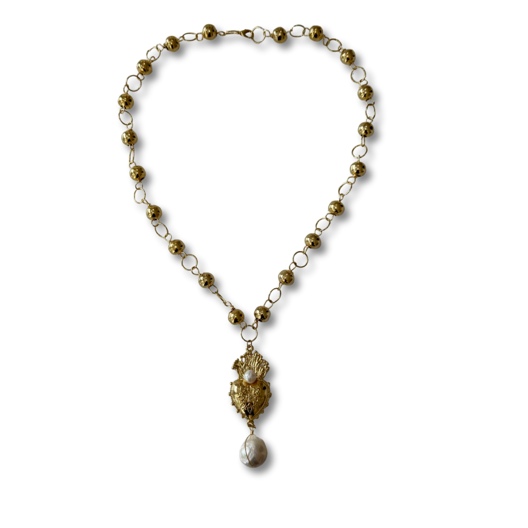 Collar mega sagrado corazón perla