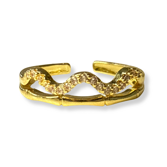 Anillo petite con onda dorado