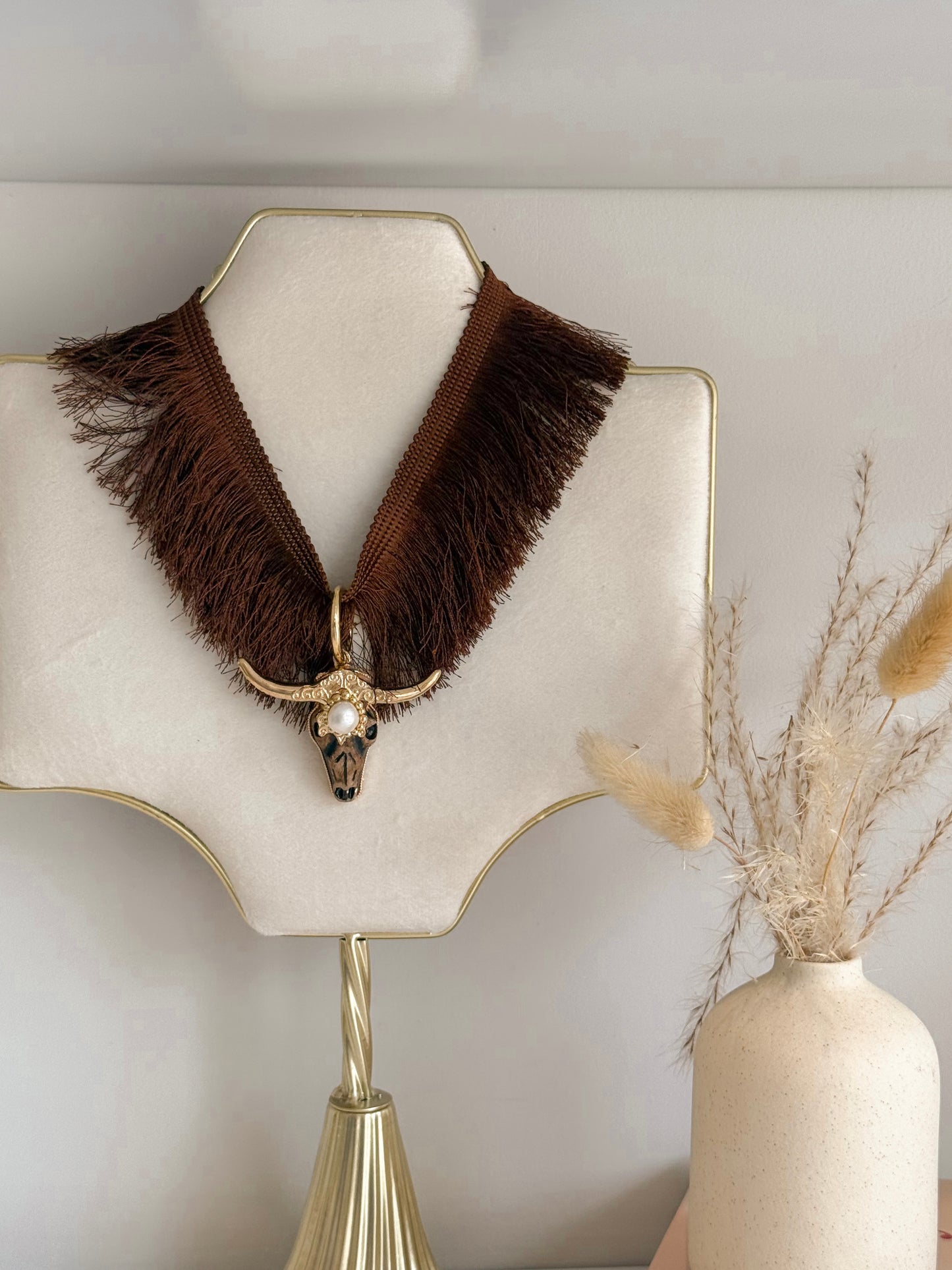 Collar Dakota