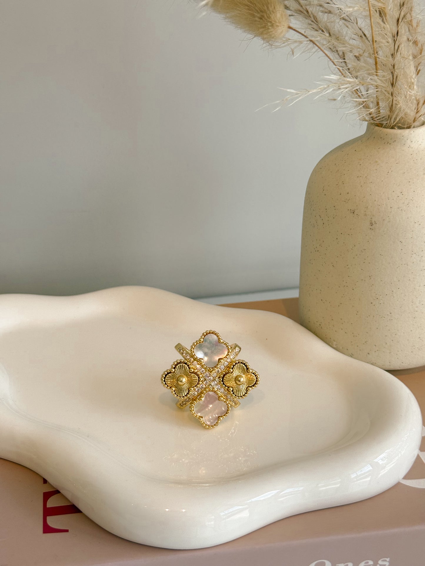 Anillo Trébol