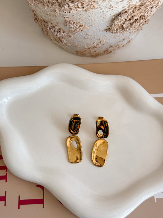 Arete Largo Asimétrico Liso