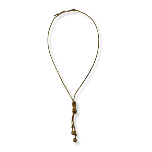 Collar clara  corbatín