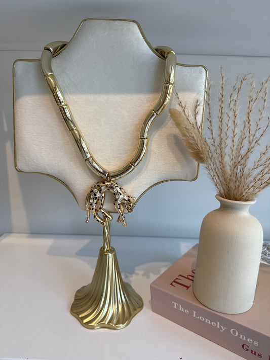 Collar Chettah