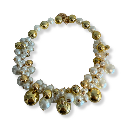 Collar Bolas Doradas Y Perlas