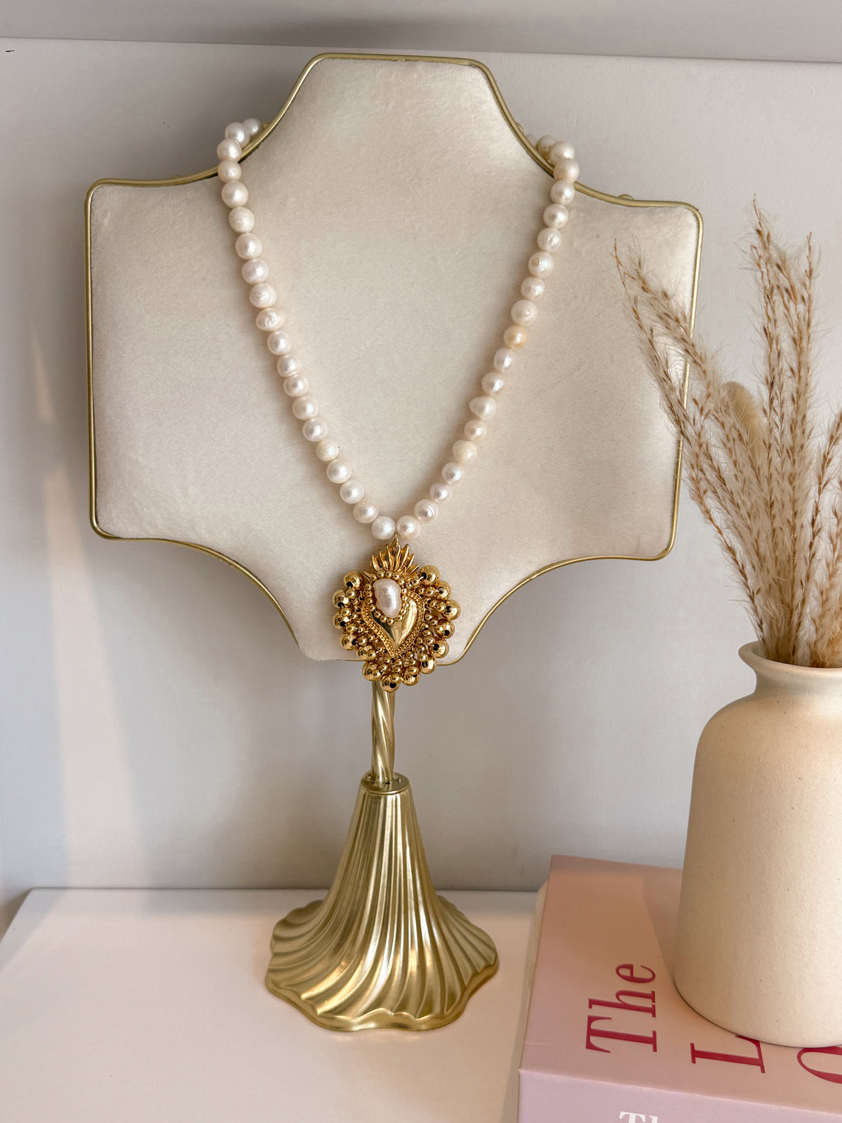 Collar Corazón Perla Bordado