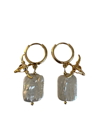 Aretes Toro Petite Perla