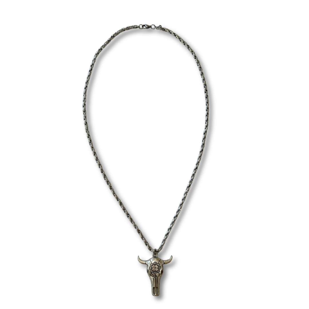 Collar Manu Toro Plateado