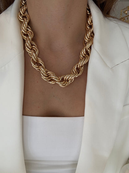 Collar Aura